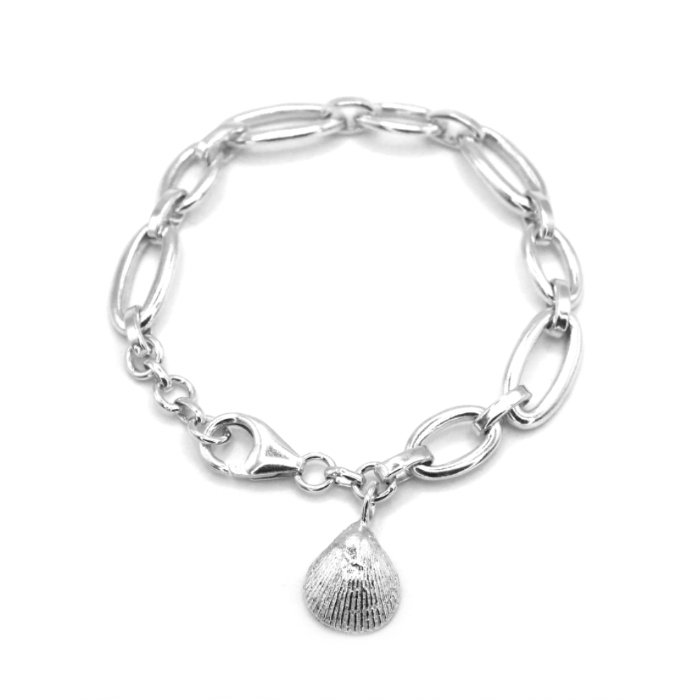 Amble Shell Signature Chain Bracelet