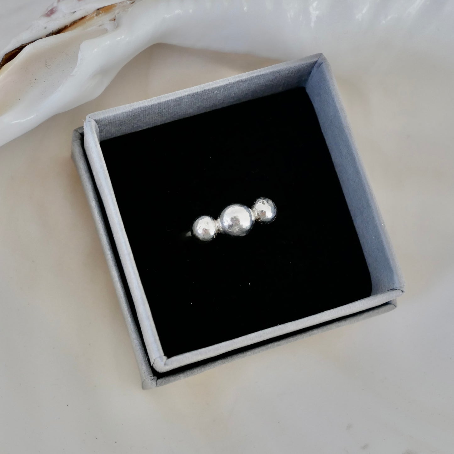 Trio Ring