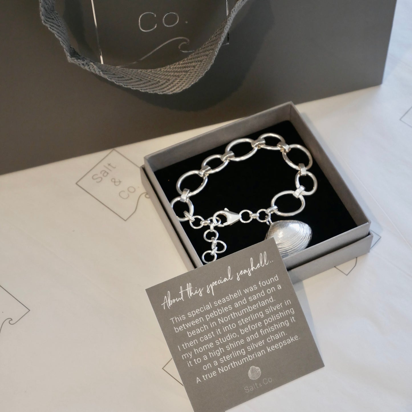 Warkworth Maxi Shell Signature Chain Bracelet