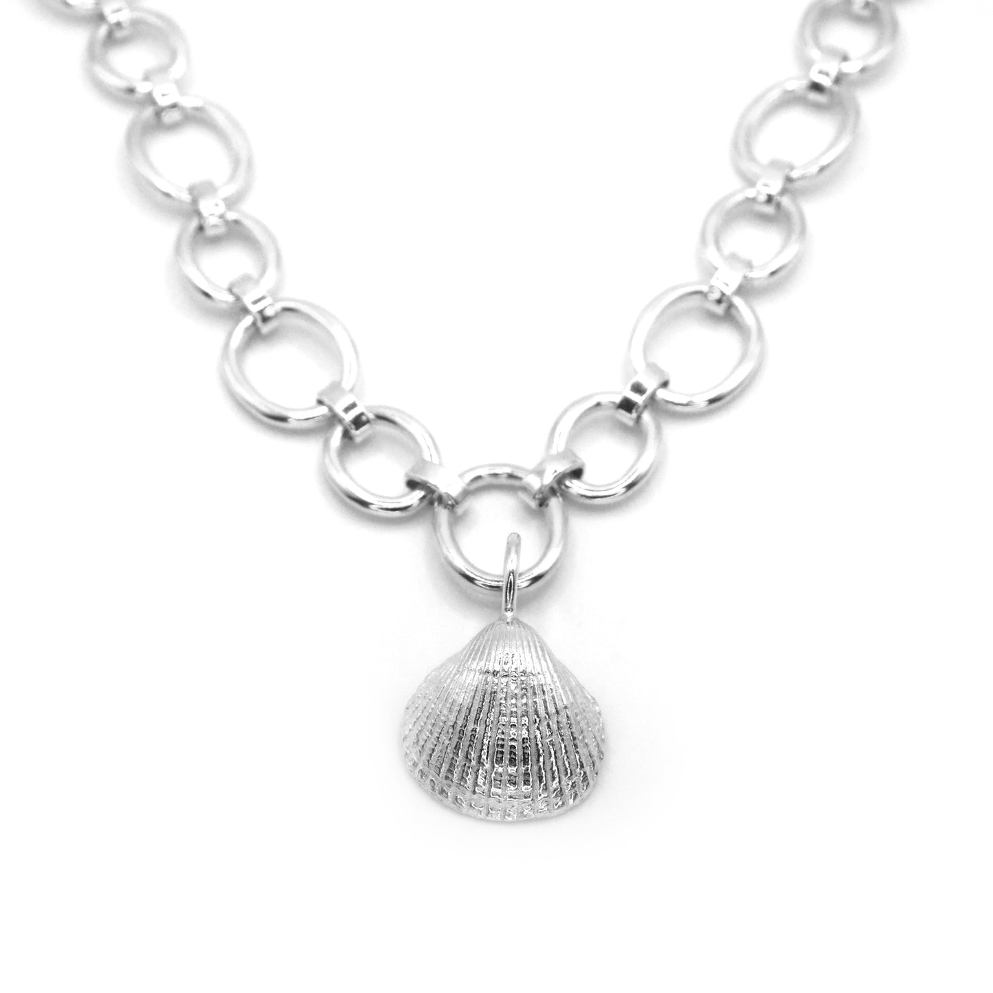 Signature Bamburgh Maxi Seashell Chain Necklace