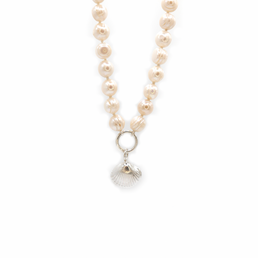 Alnmouth Mini Shell Pearl Necklace